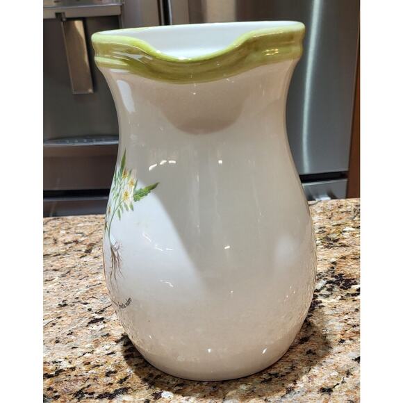 Decorative 8" Pitcher Made in Italy For M&T Distributors - Picture 4 of 16